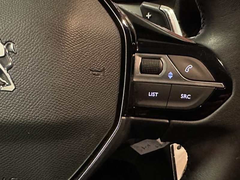 PEUGEOT 2008 II 1.5 BLUE HDI 130 ACTIVE BUSINESS EAT8 - Excellent état - 1ère Main - 