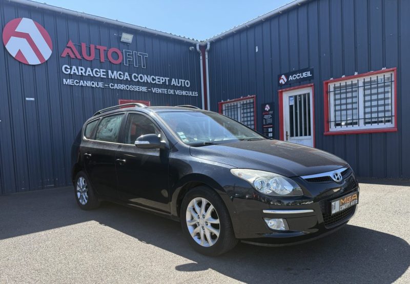 HYUNDAI I30 CW 1.6 CRDI 115 PACK EDITION 2010