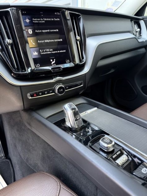 VOLVO  XC60 II T8 TWIN ENGINE 303 + 87CH BUSINESS EXECUTIVE GEARTRONIC 2019