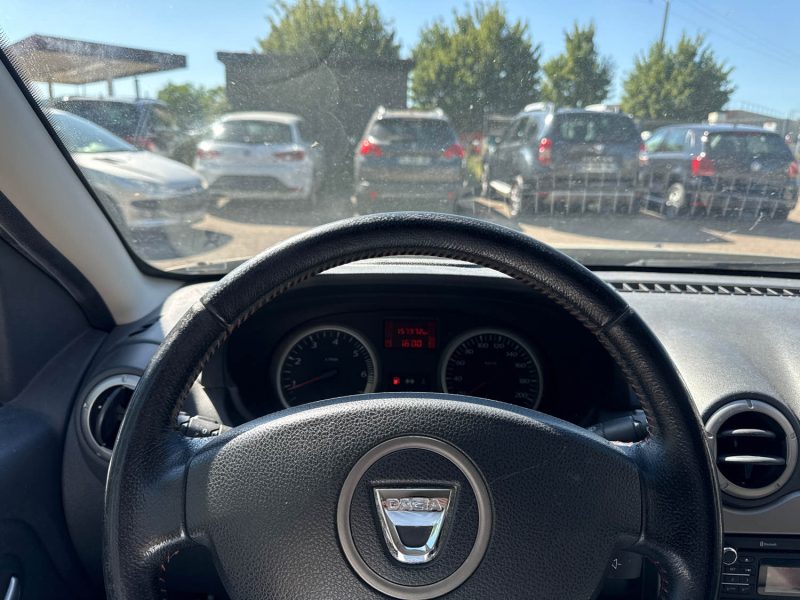 DACIA  DUSTER  1.5 DCI 110 LAUREATE 4X4 