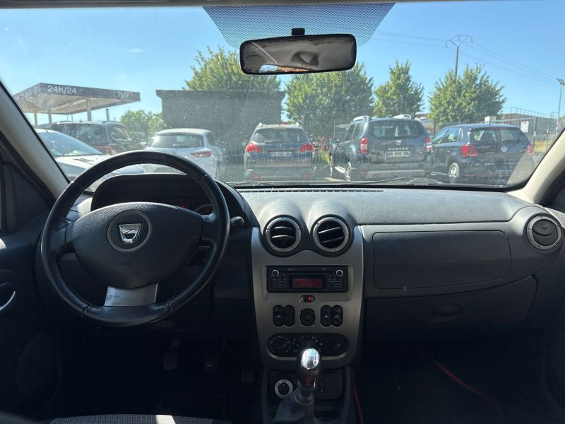 DACIA  DUSTER  1.5 DCI 110 LAUREATE 4X4 