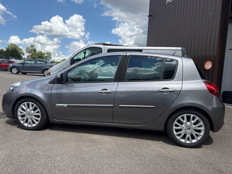 RENAULT CLIO 1.2 TCE 100CV DYNAMIQUE  