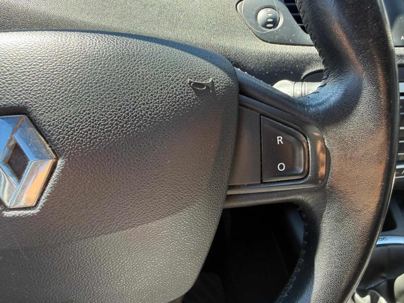 Renault Scénic III 1.5 DCI 110ch EDC6 Business