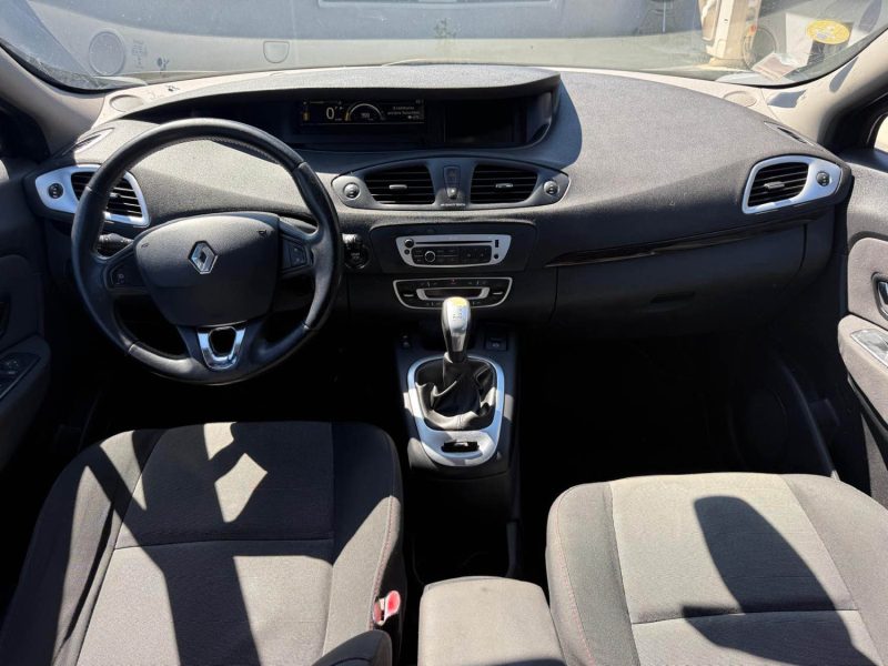 Renault Scénic III 1.5 DCI 110ch EDC6 Business