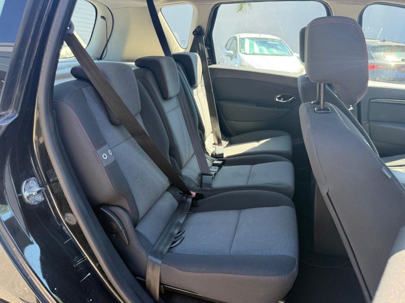 Renault Scénic III 1.5 DCI 110ch EDC6 Business