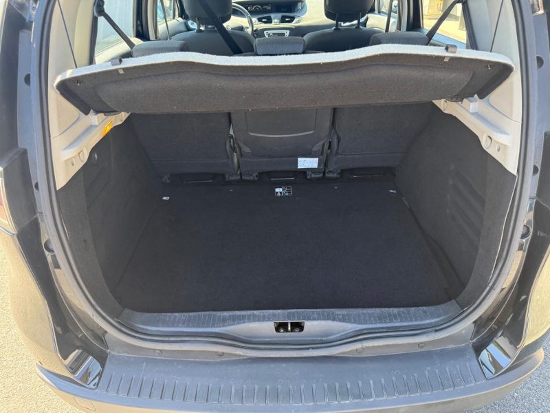 Renault Scénic III 1.5 DCI 110ch EDC6 Business