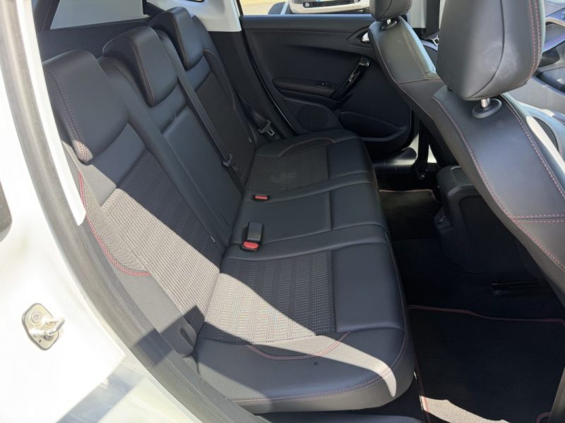 PEUGEOT 2008 1.5 BlueHDI 120cv GT LINE TOIT PANORAMIQUE CARPLAY GARANTIE 12 MOIS 