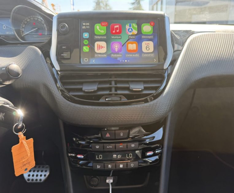 PEUGEOT 2008 1.5 BlueHDI 120cv GT LINE TOIT PANORAMIQUE CARPLAY GARANTIE 12 MOIS 