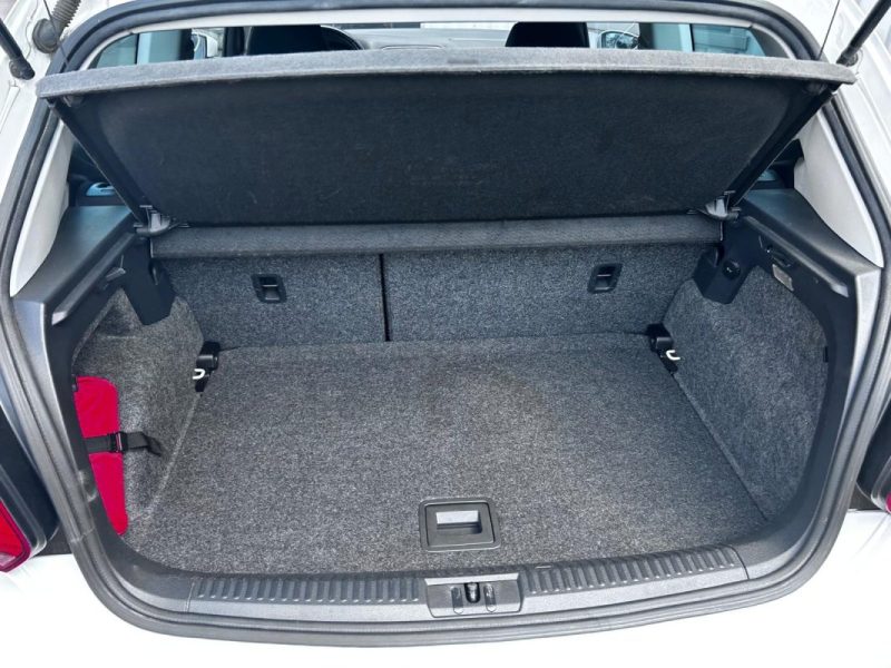 VOLKSWAGEN POLO 1.6 TDi 75CV PACK TEAM 