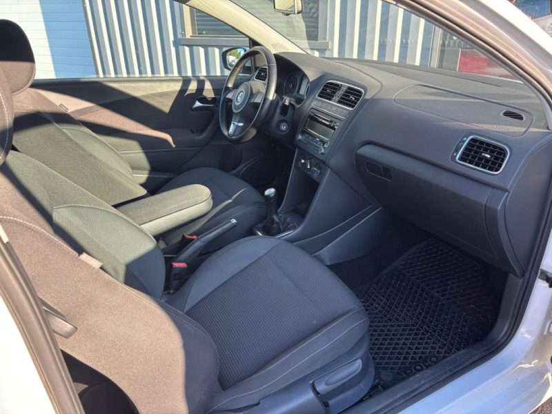 VOLKSWAGEN POLO 1.6 TDi 75CV PACK TEAM 
