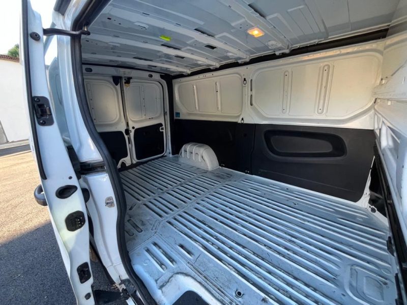 RENAULT TRAFIC L2H1 2.0 DCI 120 3.0T ENERGY MOTEUR 0KM NEUF