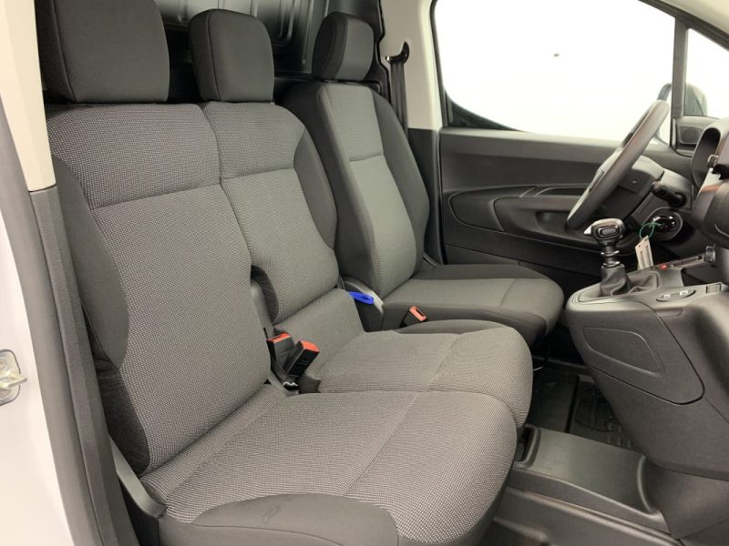 CITROEN BERLINGO VAN M NEUF  3 PLACES DIESEL 100 CH - STOCK EN ARRIVAGE - CAMERA - PRIX HT 2026