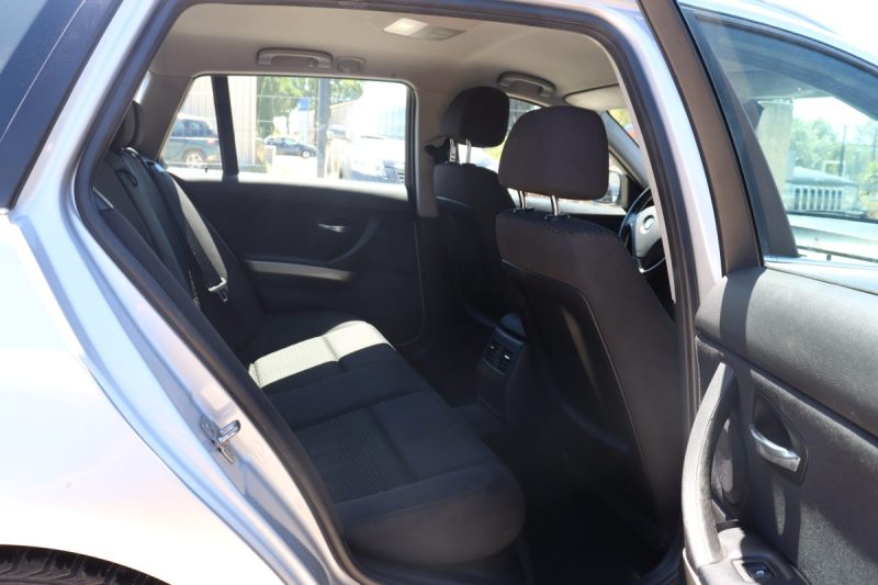 BMW 320D SPORT 2011