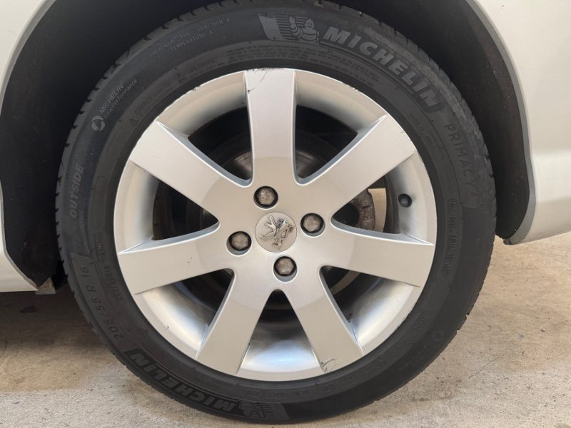 Peugeot 308 1.6 HDI 90CH Confort | 1ere Main