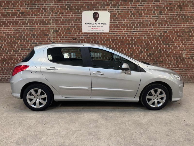 Peugeot 308 1.6 HDI 90CH Confort | 1ere Main