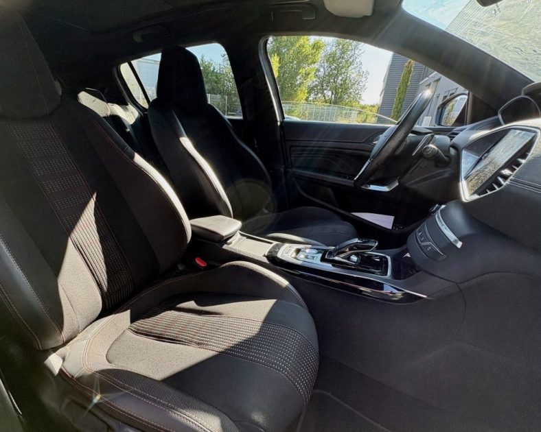 Peugeot 308 II 1.2 PureTech 130 GT Line EAT8 2020 — Caméra de recul - GARANTIE 6 MOIS