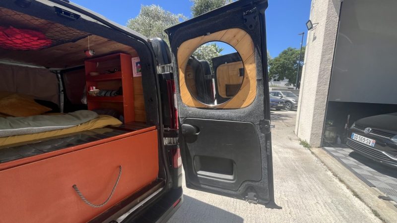 RENAULT TRAFIC L1H1 1200 2.0 DCI 120 CONFORT Aménagé