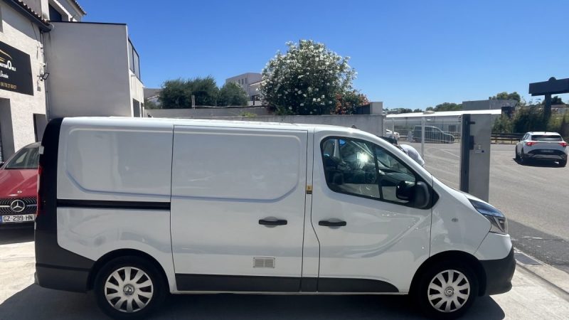 RENAULT TRAFIC L1H1 1200 2.0 DCI 120 CONFORT Aménagé