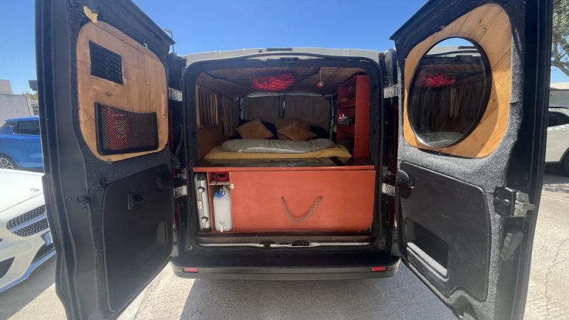 RENAULT TRAFIC L1H1 1200 2.0 DCI 120 CONFORT Aménagé