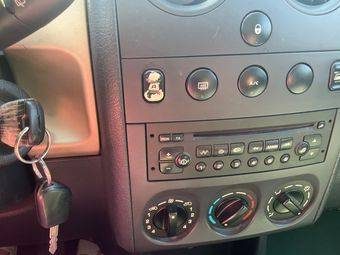PEUGEOT PARTNER 2.0 HDI USHUAIA 2003