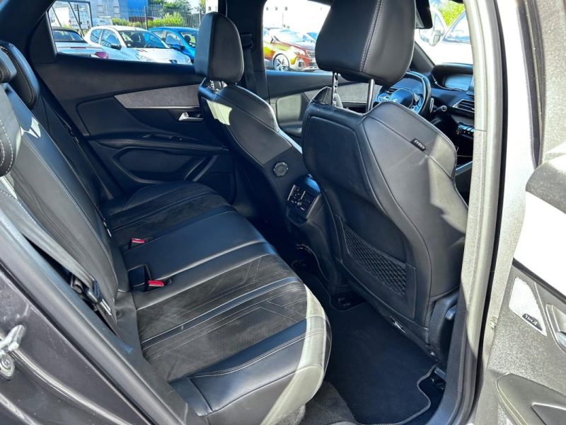 PEUGEOT 3008 (2)  1.6 l  GT 180CV  EAT8