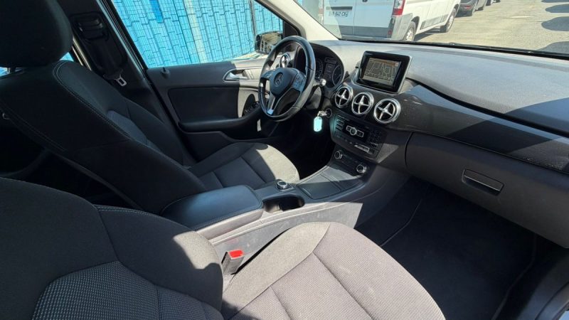 MERCEDES CLASSE B 180 CDI BLUEEFFICIENCY DESIGN 7G-DCT  