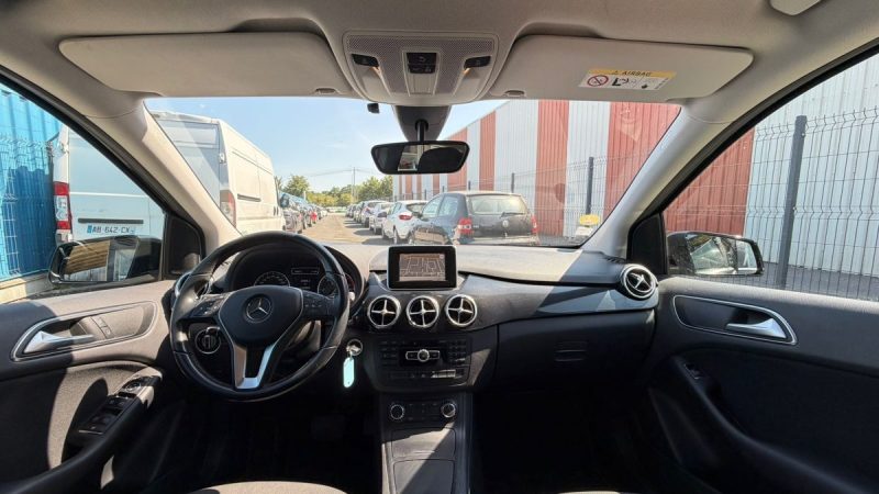 MERCEDES CLASSE B 180 CDI BLUEEFFICIENCY DESIGN 7G-DCT  
