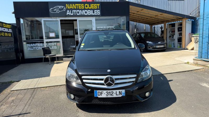 MERCEDES CLASSE B 180 CDI BLUEEFFICIENCY DESIGN 7G-DCT  