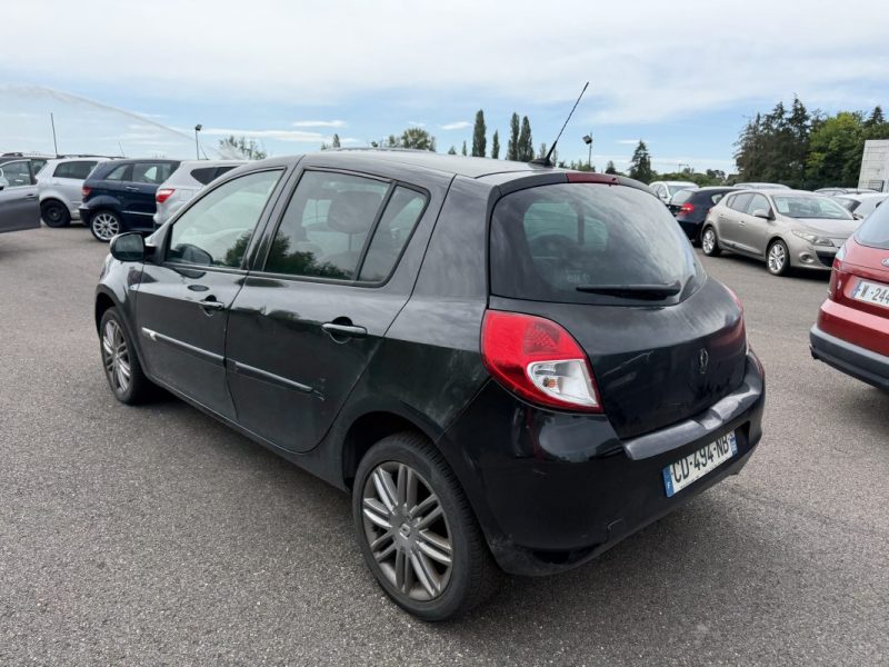 RENAULT CLIO III NIGHT AND DAY 1.5DCI 90CH Pour Pro Ou Mécaniciens 