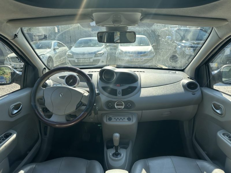 RENAULT TWINGO AUTOMATIQUE INITIALE 1.2 75CH