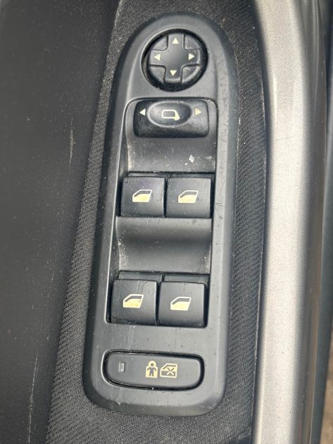 PEUGEOT 308 SPORTIUM 2010