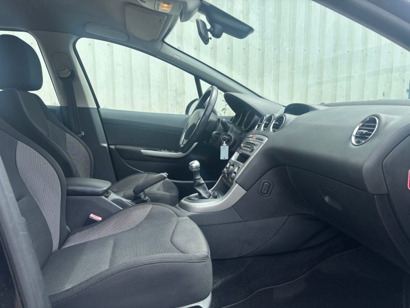 PEUGEOT 308 SPORTIUM 2010