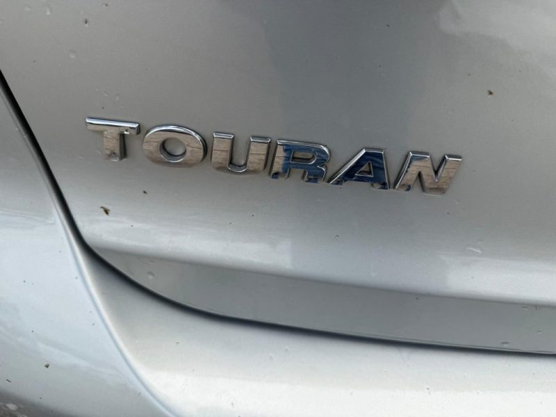 VOLKSWAGEN TOURAN 2.0 TDI 140 CONFORTLINE Trés Bon Etat 