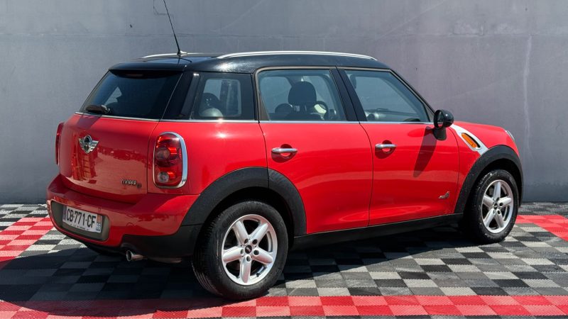 MINI COUNTRYMAN COOPER 1.6D 112 Cv CHILI PACK