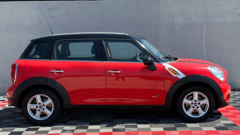 MINI COUNTRYMAN COOPER 1.6D 112 Cv CHILI PACK