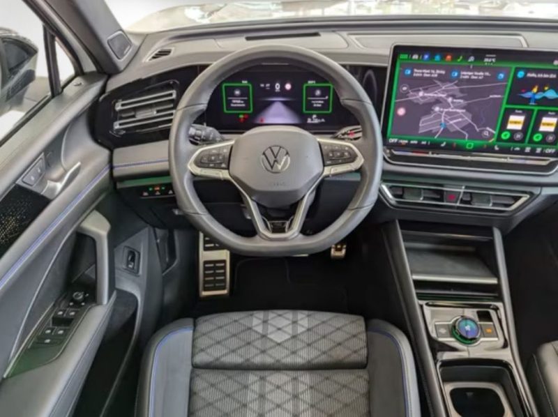 VOLKSWAGEN, VW TIGUAN (2.0 TDI 142 KW 4MOTION) R-LINE 4MOTION 2025