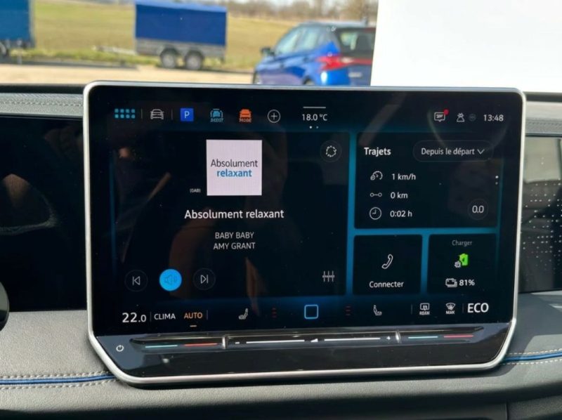 VOLKSWAGEN TIGUAN (1.5 EHYBRID R-LINE) R-LINE  2025