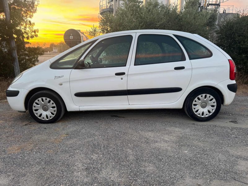  CITROEN XSARA PICASSO 1.6 ESSENCE 110 Cv 