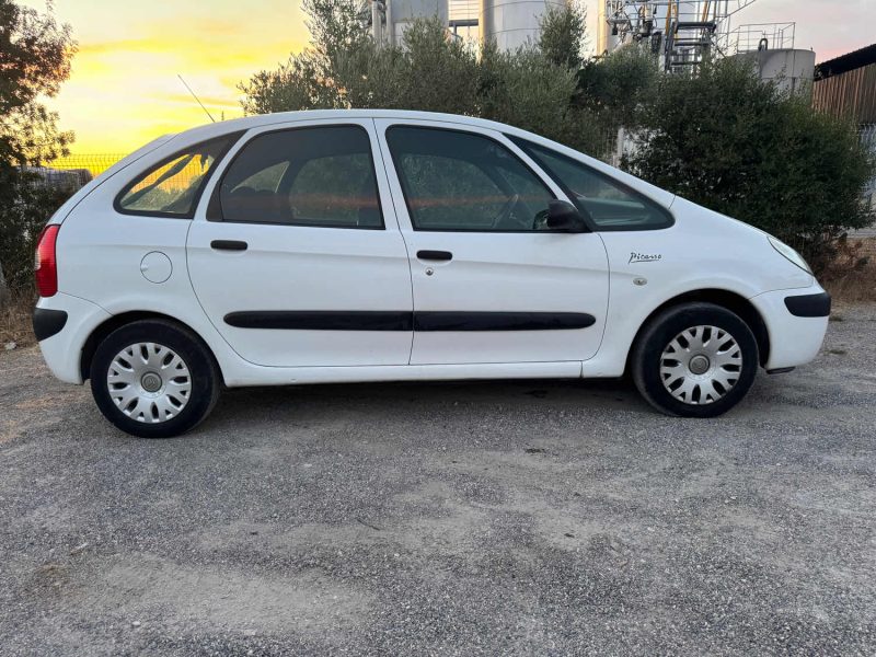  CITROEN XSARA PICASSO 1.6 ESSENCE 110 Cv 