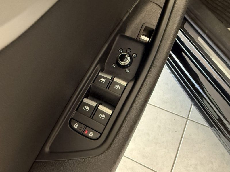 AUDI A4 Avant 35 TDI 163 ch Business Line S-Tronic - CARPLAY - SIEGES CHAUFFANTS - CUIR