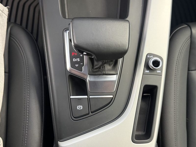 AUDI A4 Avant 35 TDI 163 ch Business Line S-Tronic - CARPLAY - SIEGES CHAUFFANTS - CUIR