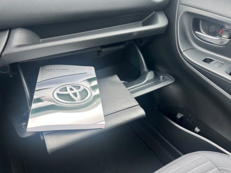 TOYOTA YARIS YARIS 3 HYBRID 100CH COLLECTION 