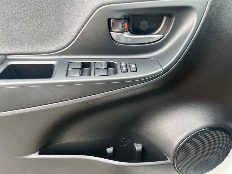 TOYOTA YARIS YARIS 3 HYBRID 100CH COLLECTION 