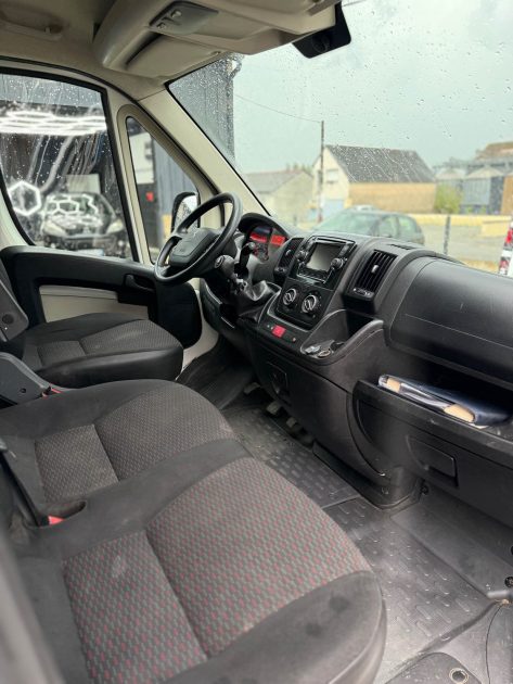 PEUGEOT BOXER 333 L2H2 2.0 BLUE HDI 130 PACK CLIM TVA RECUPERABLE