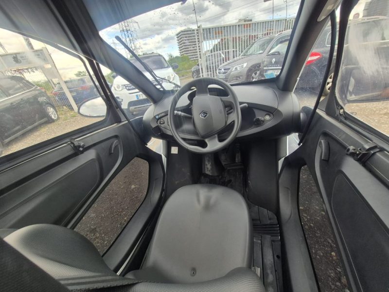 RENAULT TWIZY  45 4 KW 5 CV BOÎTE AUTO 2022 Bon Etat