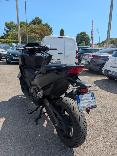 HONDA NSS 750 FORZA ABS 9.000KMS 1ERE MAIN ENTRETIEN EXCLUSIF HONDA GARANTIE  6 ANS 