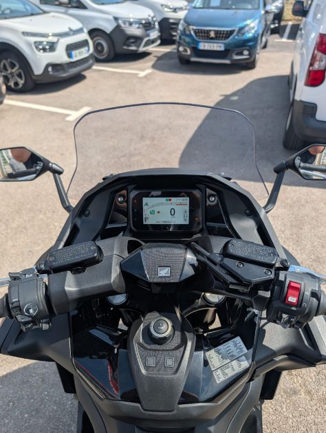 HONDA NSS 750 FORZA ABS 9.000KMS 1ERE MAIN ENTRETIEN EXCLUSIF HONDA GARANTIE  6 ANS 