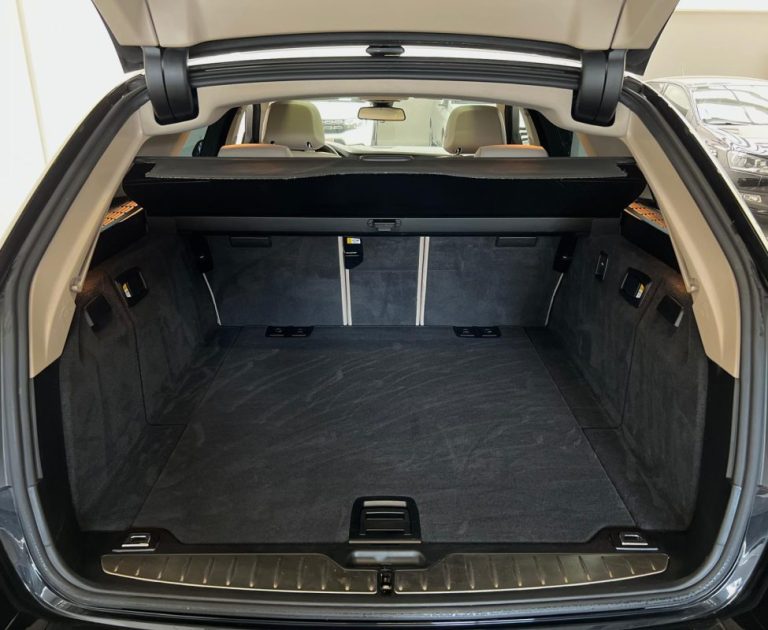 BMW SÉRIE 5 530D 258CH SPORT 