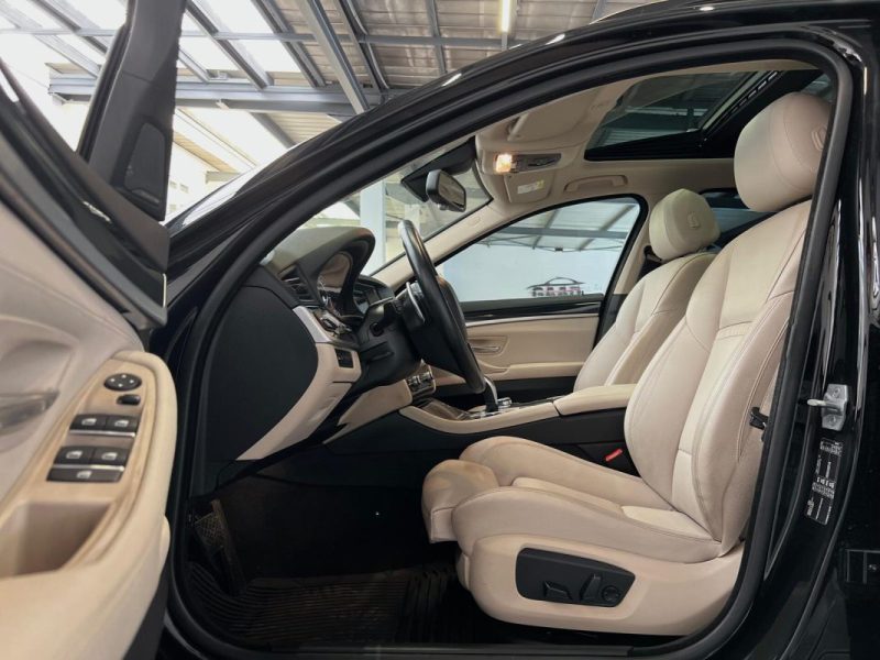 BMW SÉRIE 5 530D 258CH SPORT 