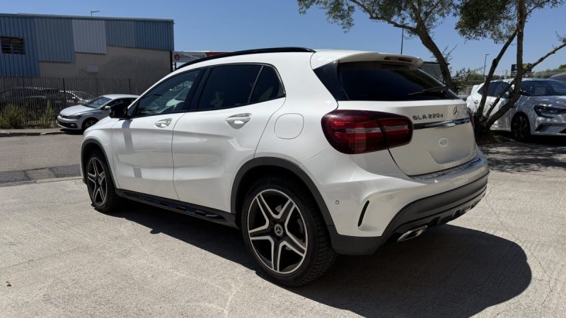 MERCEDES GLA 220 D / 170CV FASCINATION 4MATIC 2019